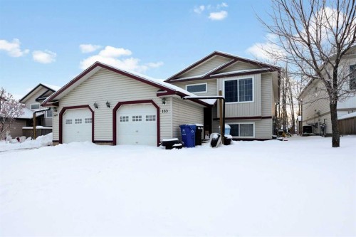 153 Leitner Gate, Fort Mcmurray, AB - Outdoor With Facade