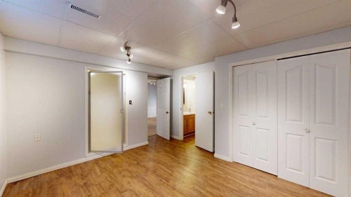 195 Becker Crescent, Fort Mcmurray, AB - Indoor Photo Showing Other Room