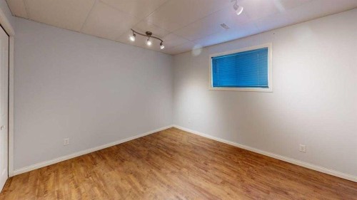 195 Becker Crescent, Fort Mcmurray, AB - Indoor Photo Showing Other Room