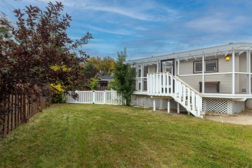 195 Becker Crescent, Fort Mcmurray, AB - Outdoor