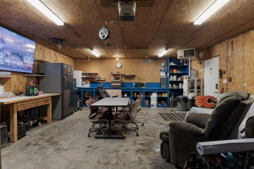 160 Grandview Crescent, Fort Mcmurray, AB - Indoor