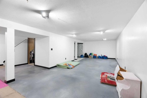 136 Beaumont Crescent, Fort Mcmurray, AB - Indoor