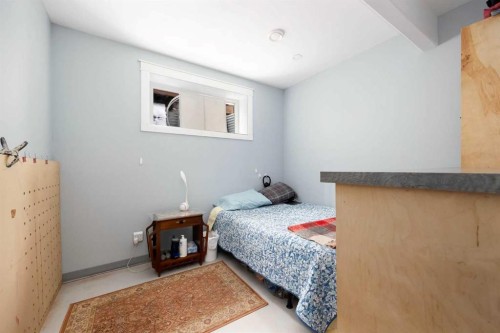 7423 Railway Avenue, Fort Mcmurray, AB - Indoor Photo Showing Bedroom
