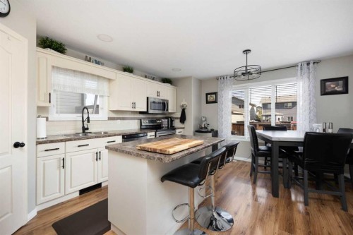 225 Hawthorn Way, Fort Mcmurray, AB - Indoor