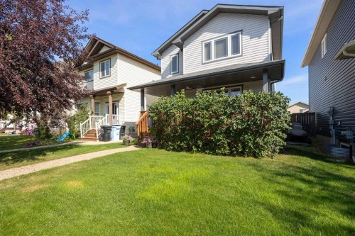 225 Hawthorn Way, Fort Mcmurray, AB - Outdoor