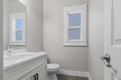129 Crown Creek Lane, Fort Mcmurray, AB - Indoor Photo Showing Bathroom