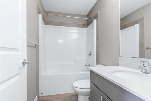 53-401 Athabasca Avenue, Fort Mcmurray, AB - Indoor Photo Showing Bathroom