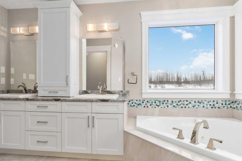 178 Prospect Drive, Fort Mcmurray, AB - Indoor Photo Showing Bathroom