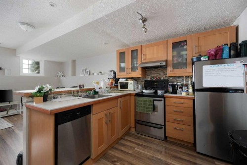 145 Laurier Road, Fort Mcmurray, AB - Indoor Photo Showing Kitchen With Double Sink