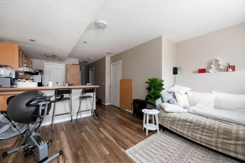 145 Laurier Road, Fort Mcmurray, AB - Indoor