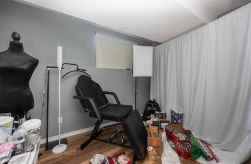 145 Laurier Road, Fort Mcmurray, AB - Indoor