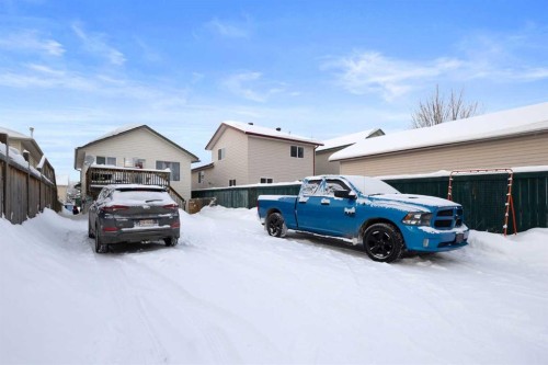 145 Laurier Road, Fort Mcmurray, AB - Outdoor