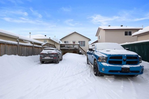 145 Laurier Road, Fort Mcmurray, AB - Outdoor