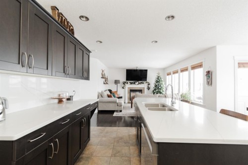 149 Magpie Street, Fort Mcmurray, AB - Indoor Photo Showing Kitchen With Double Sink