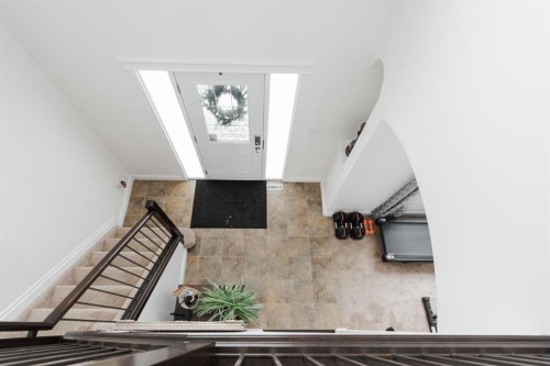 149 Magpie Street, Fort Mcmurray, AB - Indoor Photo Showing Other Room