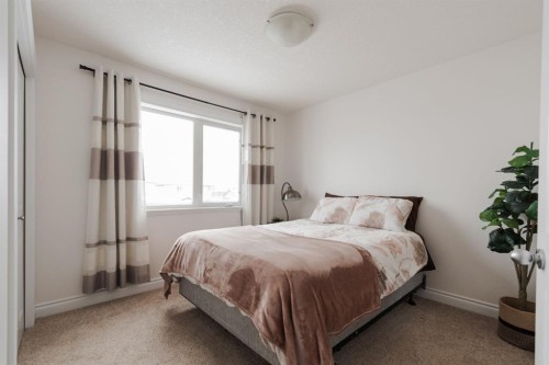 149 Magpie Street, Fort Mcmurray, AB - Indoor Photo Showing Bedroom