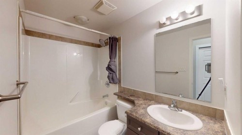 304-290 Plamondon Drive, Fort Mcmurray, AB - Indoor Photo Showing Bathroom