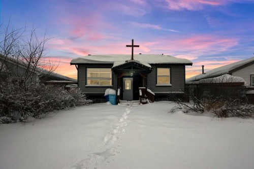 204 Tundra Drive, Fort Mcmurray, AB - Outdoor