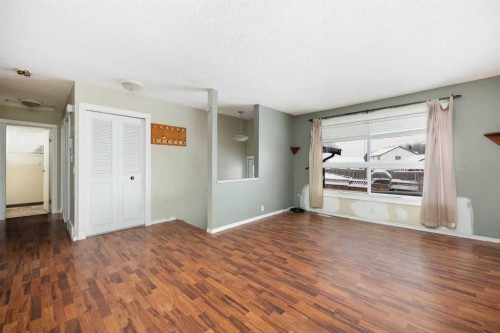 204 Tundra Drive, Fort Mcmurray, AB - Indoor