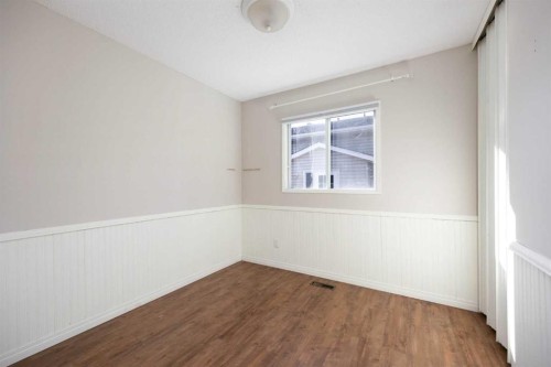 189 Ross Haven Drive, Fort Mcmurray, AB - Indoor Photo Showing Other Room