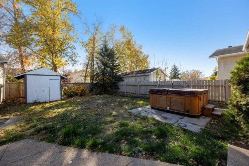 189 Ross Haven Drive, Fort Mcmurray, AB - Outdoor With Backyard