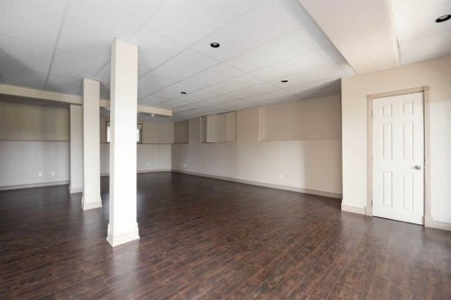 25 Freestone Way, Saprae Creek, AB - Indoor Photo Showing Other Room