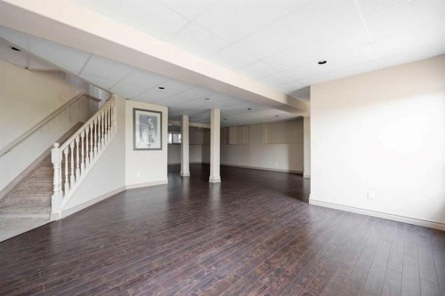 25 Freestone Way, Saprae Creek, AB - Indoor Photo Showing Other Room