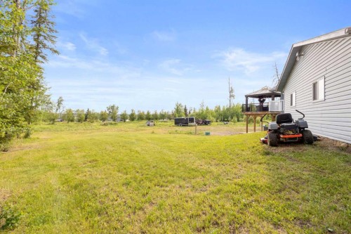25 Freestone Way, Saprae Creek, AB - Outdoor