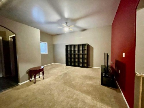 25 Freestone Way, Saprae Creek, AB - Indoor