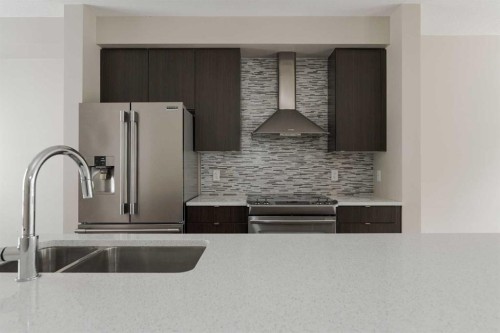 44-141 Fontaine Crescent, Fort Mcmurray, AB - Indoor Photo Showing Kitchen With Double Sink