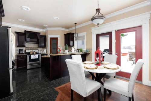 158 Pickles Crescent, Fort Mcmurray, AB - Indoor Photo Showing Dining Room