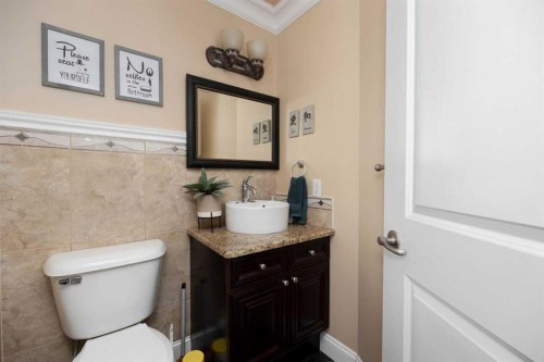 158 Pickles Crescent, Fort Mcmurray, AB - Indoor Photo Showing Bathroom