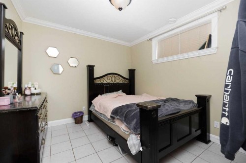 158 Pickles Crescent, Fort Mcmurray, AB - Indoor Photo Showing Bedroom