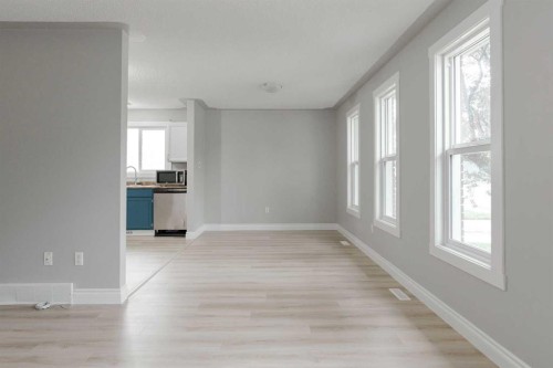 1069 Timberline Drive, Fort Mcmurray, AB - Indoor Photo Showing Other Room