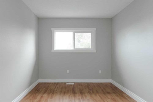 1069 Timberline Drive, Fort Mcmurray, AB - Indoor Photo Showing Other Room