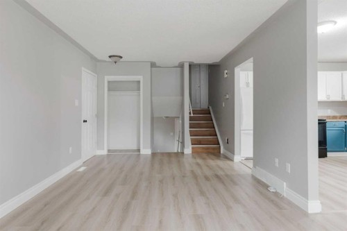 1069 Timberline Drive, Fort Mcmurray, AB - Indoor Photo Showing Other Room