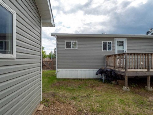129 Grey Crescent, Fort Mcmurray, AB - Outdoor With Exterior