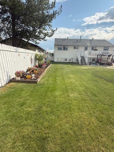 9 Bennett Crescent, Fort Mcmurray, AB - Outdoor