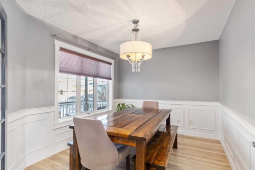 113 Bussieres Drive, Fort Mcmurray, AB - Indoor Photo Showing Dining Room