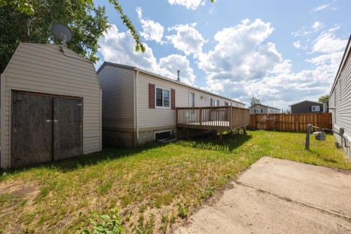 293 Grenfell Crescent, Fort Mcmurray, AB - Outdoor With Exterior