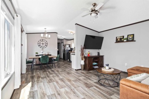 161 Card Crescent, Fort Mcmurray, AB - Indoor Photo Showing Other Room