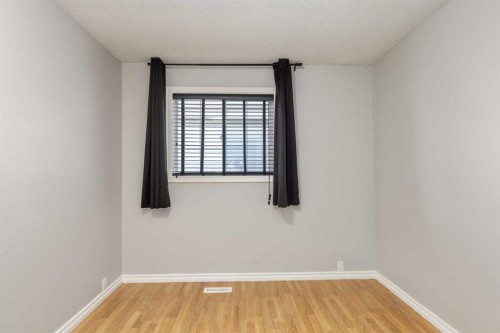 258 Wolverine Drive, Fort Mcmurray, AB - Indoor Photo Showing Other Room