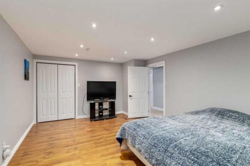 258 Wolverine Drive, Fort Mcmurray, AB - Indoor Photo Showing Bedroom