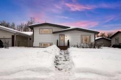 15 Birch Road  Fort Mcmurray, AB T9H 1J6