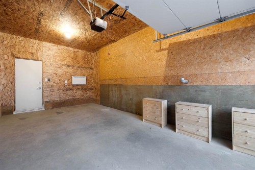 1089 Timberline Drive, Fort Mcmurray, AB - Indoor Photo Showing Other Room