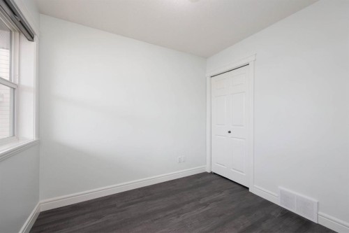 140 Lynx Crescent, Fort Mcmurray, AB - Indoor Photo Showing Other Room