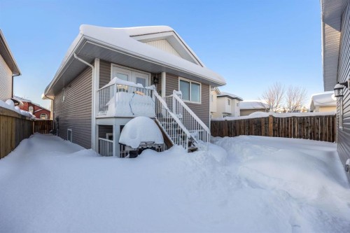 140 Lynx Crescent, Fort Mcmurray, AB - Outdoor With Exterior