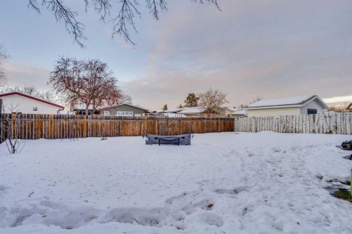 148 Silvertip Place, Fort Mcmurray, AB - Outdoor