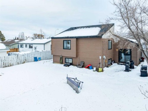 148 Silvertip Place, Fort Mcmurray, AB - Outdoor