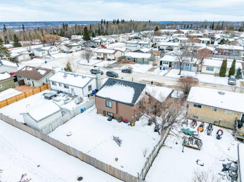 148 Silvertip Place, Fort Mcmurray, AB - Outdoor With View